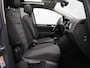 Volkswagen Touran 7 pers. 1.5 TSI 150 pk DSG Highline | 7-persoons | Panoramadak | Trekhaak | Stoelverwarming | Sportonderstel | Side Assist | Black Style