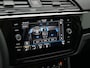 Volkswagen Touran 7 pers. 1.5 TSI 150 pk DSG Highline | 7-persoons | Panoramadak | Trekhaak | Stoelverwarming | Sportonderstel | Side Assist | Black Style