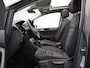 Volkswagen Touran 7 pers. 1.5 TSI 150 pk DSG Highline | 7-persoons | Panoramadak | Trekhaak | Stoelverwarming | Sportonderstel | Side Assist | Black Style