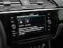 Volkswagen Touran 7 pers. 1.5 TSI 150 pk DSG Highline | 7-persoons | Panoramadak | Trekhaak | Stoelverwarming | Sportonderstel | Side Assist | Black Style