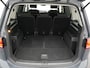 Volkswagen Touran 7 pers. 1.5 TSI 150 pk DSG Highline | 7-persoons | Panoramadak | Trekhaak | Stoelverwarming | Sportonderstel | Side Assist | Black Style