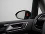 Volkswagen Touran 7 pers. 1.5 TSI 150 pk DSG Highline | 7-persoons | Panoramadak | Trekhaak | Stoelverwarming | Sportonderstel | Side Assist | Black Style