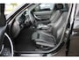 BMW 3-Serie Touring 325d High Executive M-Sport | HUD | Keyless Go | Sportstoelen | Stoelverw | Xenon | Leder | Navi | ECC | PDC | Cruise | Bluetooth | LMV18" | Dealer onderhouden