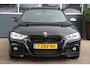 BMW 3-Serie Touring 325d High Executive M-Sport | HUD | Keyless Go | Sportstoelen | Stoelverw | Xenon | Leder | Navi | ECC | PDC | Cruise | Bluetooth | LMV18" | Dealer onderhouden