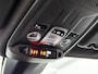 Opel Corsa 1.2 Elegance | Glazen Dak | Navigatie via Apple Carplay/Android Auto | Climate Control | Cruise Control | Achteruitrijcamera | Parkeersensoren Voor + Achter | Dodehoek Detectie | 16" Lichtmetalen Velgen | Verwarmbare Voorstoelen + Stuur |