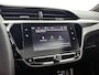 Opel Corsa 1.2 Elegance | Glazen Dak | Navigatie via Apple Carplay/Android Auto | Climate Control | Cruise Control | Achteruitrijcamera | Parkeersensoren Voor + Achter | Dodehoek Detectie | 16" Lichtmetalen Velgen | Verwarmbare Voorstoelen + Stuur |