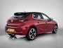 Opel Corsa 1.2 Elegance | Glazen Dak | Navigatie via Apple Carplay/Android Auto | Climate Control | Cruise Control | Achteruitrijcamera | Parkeersensoren Voor + Achter | Dodehoek Detectie | 16" Lichtmetalen Velgen | Verwarmbare Voorstoelen + Stuur |