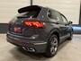 Volkswagen Tiguan 1.4 TSI eHybrid R-Line DELFINGRAU/PANO/TREKHAAK/ACC/SFEER/IQ-LIGHT/CAMERA/19"/CARPLAY/STOEL+STUURVERWARMING/PRIVACY/VOLLEDIG VW DEALER HISTORIE