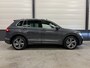 Volkswagen Tiguan 1.4 TSI eHybrid R-Line DELFINGRAU/PANO/TREKHAAK/ACC/SFEER/IQ-LIGHT/CAMERA/19"/CARPLAY/STOEL+STUURVERWARMING/PRIVACY/VOLLEDIG VW DEALER HISTORIE
