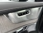 Volvo XC90 T8 Recharge Ultra Dark | 21" | Luchtvering | Bowers & Wilkins | Geventileerd Nappa Leder | Stoelmassage | Trekhaak | Gelamineerd glas | Head-up | Panoramadak | 360 Camera | Matrix LED