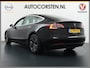 Tesla Model 3 Long Range 75kWh 463PK SOH 90% FSD Full Self Driving Computer-3 Premium Audio 4wd 18" Lmv AutoPilot Panoramadak Camera's Leder Adaptive-CruiseControl-Stop&Go Pdc Ecc Dual Motor Stoel en achterbank verwarming Keyless Electr.Stoelen+Memory+Easy-Entry WiFi Origineel Nederlandse auto Grootste accu, Tot 16,5kwh thuis laden.