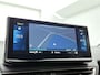 Peugeot 3008 1.6 HYbrid Allure 300pk Automaat | Navigatie | Climate Control | Cruise Control | Achteruitrijcamera | Elektrische Achterklep | LED | 18" Lichtmetalen Velgen | Apple Carplay/Android Auto |
