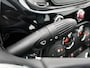 Fiat 500 1.0 Hybrid Dolcevita 70pk | Navigatie via Apple Carplay/Android Auto | Climate Control | Cruise Control | Glazen Dak | 15" Lichtmetalen Velgen | DAB Ontvanger | Parkeersensoren Achter |