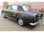 Peugeot 403