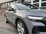 Audi Q4 e-tron 40 Launch edition S Competition 77 kWh stoelverwarming |SOH 88% |Trekhaak inklapbaar |Warmtepomp | PDC V+A | voorverwarming| Carplay