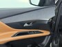 Peugeot 3008 T131PK Automaat Leder Apple Carplay Android Auto 360°Camera Navi Ecc Cruise Control Pdc DAB+ Elek. Achterklep Keyless Wifi Led Lmv 19" Privacy Glas Bluetooth Connected Apps 1e Eigenaar Origineel Nederlandse Auto