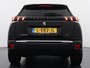 Peugeot e-2008 EV GT Pack 50kWh SOH 90% Panorama-Schuifdak Apple Carplay Android Auto Navi Ecc Adap.Cruise 360°Camera Stoelverwarming Blindspot Detection Privacy Glas Lmv 18" Lane Assist Keyless Bluetooth Pack Safety Plus 1e Eigenaar 100% Dealeronderhouden Origineel Nederlandse Auto