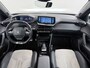 Peugeot e-2008 EV GT Pack 50kWh SOH 90% Pano-Dak+Schuifdak Apple Carplay Android Auto Navi Ecc Adap.Cruise 360°Camera Stoelverwarming Blindspot Detection Privacy Glas Lmv 18" Lane Assist Keyless Bluetooth Pack Safety Plus 1e Eigenaar 100% Dealeronderhouden Origineel Nederlandse Auto