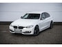 BMW 3-Serie 320i | Sportline | Leder | Stoelvervarming | Xenon | 18 inch | Nieuwe motor | NL Auto |