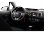 Toyota Yaris 1.3 VVT-i Aspiration | Origineel NL | Volledige dealerhistorie | Trekhaak | Airco | Cruise Control | Camera | Bluetooth | Elektrische ramen voor