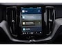 Volvo XC60 2.0 T6 Plug-in hybrid AWD Ultimate Dark Bowers & Wilkins | Sportstoelen | Panoramadak | 360 Graden Parkeercamera | Verwarmbare Voorstoelen + Stuurwiel