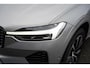 Volvo XC60 2.0 T6 Plug-in hybrid AWD Ultimate Dark Bowers & Wilkins | Sportstoelen | Panoramadak | 360 Graden Parkeercamera | Verwarmbare Voorstoelen + Stuurwiel