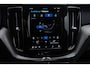 Volvo XC60 2.0 T6 Plug-in hybrid AWD Ultimate Dark Bowers & Wilkins | Sportstoelen | Panoramadak | 360 Graden Parkeercamera | Verwarmbare Voorstoelen + Stuurwiel