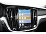 Volvo V60 T6 350PK Automaat Plug-in hybrid AWD Plus Dark / Panoramadak / Harman Kardon / 360 camera / Climate pack / Intellisafe / Trekhaak