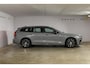 Volvo V60 T6 350PK Automaat Plug-in hybrid AWD Plus Dark / Panoramadak / Harman Kardon / 360 camera / Climate pack / Intellisafe / Trekhaak