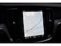 Volvo V60 T6 350PK Automaat Plug-in hybrid AWD Plus Dark / Panoramadak / Harman Kardon / 360 camera / Climate pack / Intellisafe / Trekhaak