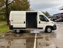 Peugeot Boxer 335 2.0 BlueHDI L2H2 Pro EURO6, Airco, Navi, Cruise, 2500 KG trekgewicht, camera