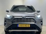 Toyota RAV4 2.5 Hybrid AWD Style | Navigatie/Android/Apple Carplay | LM Velgen 18" | Achteruitrijcamera | Kunstlederen bekleding | Cruise Control Adaptief |