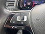 Volkswagen T-Roc 1.5 TSI Sport / Lederen interieur / Clima / Navi / Camera