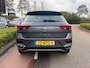 Volkswagen T-Roc 1.5 TSI Sport / Lederen interieur / Clima / Navi / Camera