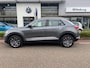 Volkswagen T-Roc 1.5 TSI Sport / Lederen interieur / Clima / Navi / Camera