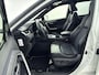 Toyota RAV4 2.5 Hybrid AWD Bi-Tone | Trekhaak | 1650 KG trekgewicht! | Schuif/kanteldak | elektrisch verstelbare stoel |