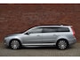 Volvo V70 T4 190PK Automaat Classic Edition | Adaptive Cruise | Trekhaak | Camera |
