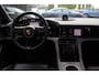 Porsche Taycan Performance 84 kWh / NIEUWSTAAT! / SoH 94.5% / Panoramadak / 360Camera / Adaptieve stoelen / Sportchrono / 20'' / Bose / Keyless / Dodehoek / Navigatie / Stoelverwarming / Cruise Control