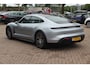 Porsche Taycan Performance 84 kWh / NIEUWSTAAT! / SoH 94.5% / Panoramadak / 360Camera / Adaptieve stoelen / Sportchrono / 20'' / Bose / Keyless / Dodehoek / Navigatie / Stoelverwarming / Cruise Control