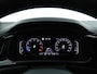 Volkswagen T-Roc R-Line Edition 1.5 TSI 150pk DSG | Panoramadak | Black Style | Keyless | Side-Assist | 19" velgen | Stoel + Stuurverwarming |