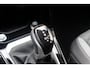 Volkswagen T-Roc 1.5 TSi 150pk DSG R-Line Black Edition | Black Style | App Connect | Panoramadak | Camera | Keyless | Elektrische Achterklep | Matrix LED | Winter Pakket
