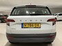 Skoda Karoq 1.5 TSI ACT Business Edition 150 PK | Automaat | Apple Carplay | Parkeersensoren Achter | Cruise Control | Navigatie | DAB Radio | Multifunctioneel Stuurwiel | Climate Control | Auto Hold | Spraakbediening | Bluetooth |