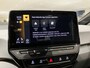Volkswagen ID.3 First Max 58 kWh 204 PK | Apple Carplay | Panoramadak | Stuurwielverwarming | Stoelverwarming | Achteruitrijcamera | Sfeerverlichting | Dodehoeksensoren | Navigatie | IQ Lights | Ergo-Active Voorstoelen |