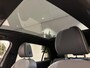 Volkswagen ID.3 First Max 58 kWh 204 PK | Apple Carplay | Panoramadak | Stuurwielverwarming | Stoelverwarming | Achteruitrijcamera | Sfeerverlichting | Dodehoeksensoren | Navigatie | IQ Lights | Ergo-Active Voorstoelen |
