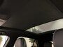 Volkswagen ID.3 First Max 58 kWh 204 PK | Apple Carplay | Panoramadak | Stuurwielverwarming | Stoelverwarming | Achteruitrijcamera | Sfeerverlichting | Dodehoeksensoren | Navigatie | IQ Lights | Ergo-Active Voorstoelen |
