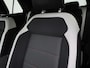 Volkswagen T-Roc 1.5 TSI/150PK Sport · Panoramadak · Navigatie · Camera + Parkeersensoren
