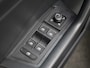 Volkswagen T-Roc 1.5 TSI/150PK Sport · Panoramadak · Navigatie · Camera + Parkeersensoren