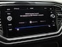 Volkswagen T-Roc 1.5 TSI/150PK Sport · Panoramadak · Navigatie · Camera + Parkeersensoren