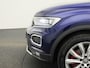 Volkswagen T-Roc 1.5 TSI/150PK Sport · Panoramadak · Navigatie · Camera + Parkeersensoren