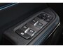 Lynk & Co 01 - Automaat - Panorama/schuifdak - Adaptieve Cruise control met stuurovername - Infinity Audio by Harman/Kardon - BLIS - Stoelverwarming voor - Adaptieve LED koplampen - Geïntegreerde dashcam voor - Elektr. bedienb. achterklep - Draadloze Apple Carplay & Android Auto - Keyless Entry & drive - 20' LMV